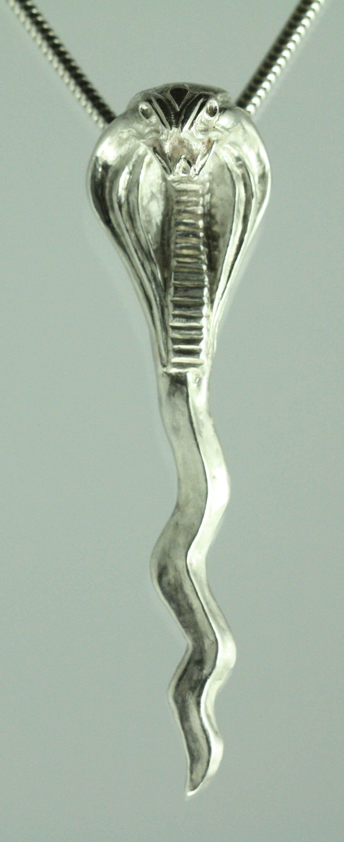 Ottawa_Silver_Jewelry_cobra_pendant_style_denim