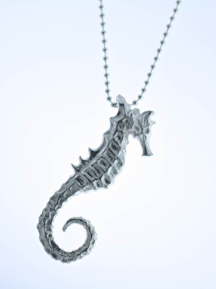 Ottawa_Silver_Jewelry_seahorse_pendant_style_denim